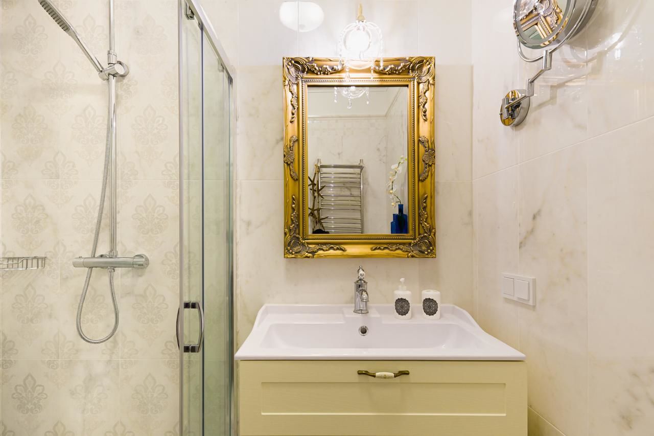 Апартаменты SO Charming apt near Victory square in downtown Минск