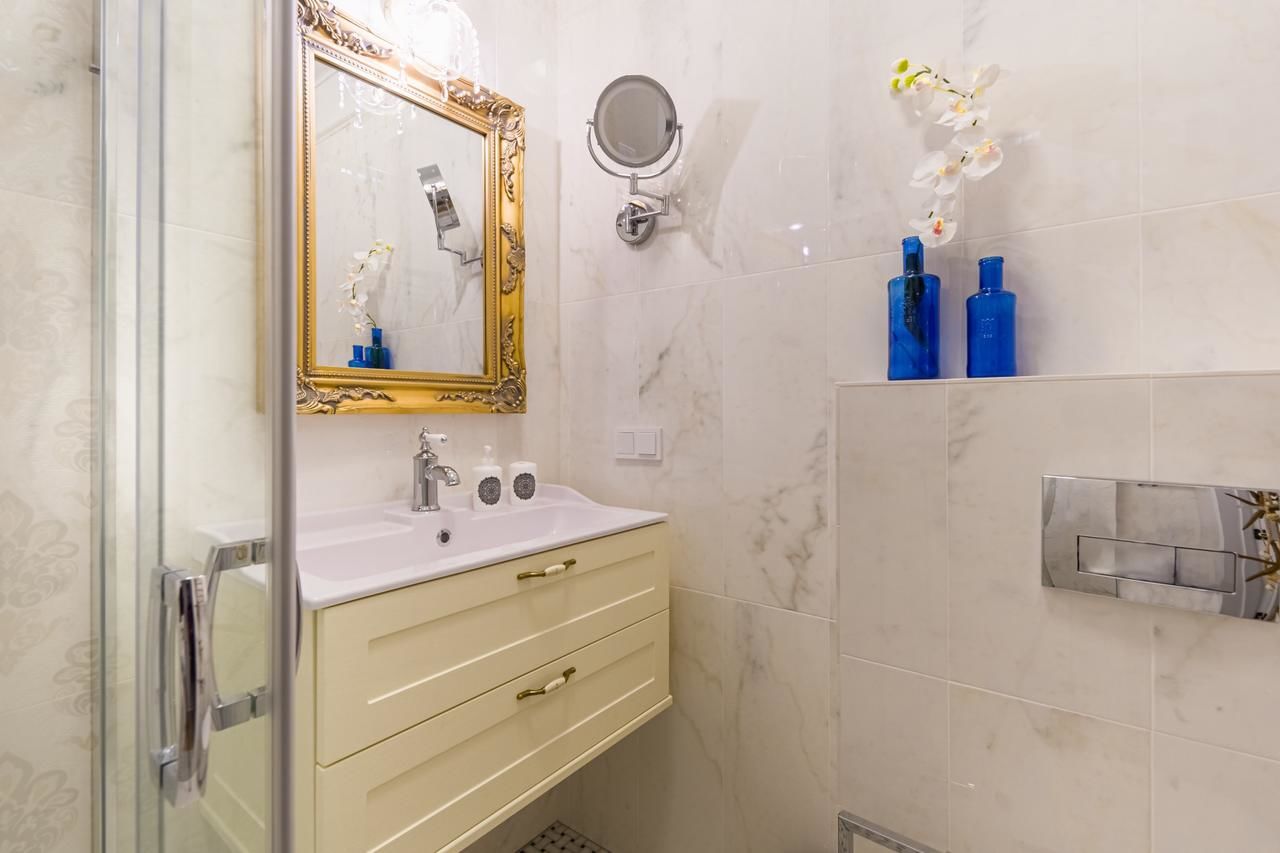 Апартаменты SO Charming apt near Victory square in downtown Минск